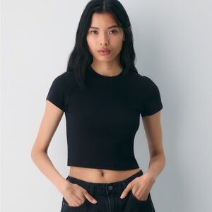 Aritzia crew waist ribbed tee